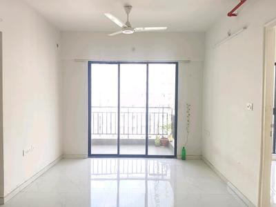 Living Room Image of 658 Sq.ft 1 BHK Apartment / Flat for rent in Runwal Gardens Phase I, Dombivli East Thane for Rs. 12999