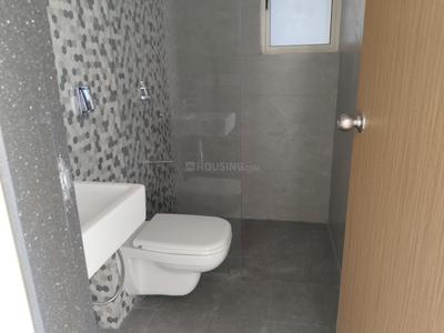 Bathroom Image of 1100 Sq.ft 2 BHK Apartment / Flat for sale in Supreme Estia, Baner Pune for Rs. 13000000