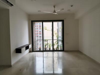 Living Room Image of 630 Sq.ft 2 BHK Apartment / Flat for sale in Colaba Mumbai for Rs. 30000000