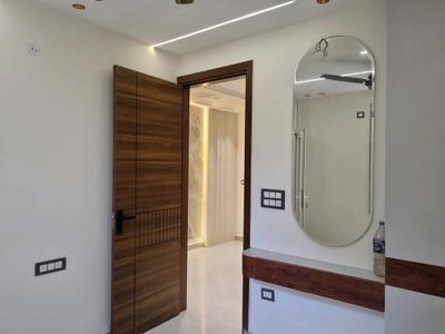 Bedroom Image of 400 Sq.ft 1 BHK Apartment / Flat for sale in Razapur Khurd New Delhi for Rs. 2400000
