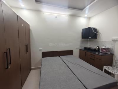 Bedroom Image of 791 Sq.ft 1 RK Apartment / Flat for rent in Kondapur Hyderabad for Rs. 19000