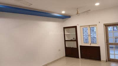 Bedroom Image of 1250 Sq.ft 2 BHK Builder Floor for rent in Indira Nagar Lucknow for Rs. 16500