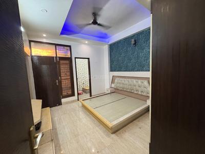 Bedroom Image of 1400 Sq.ft 3 BHK Builder Floor for rent in Home Builder Flats, Indirapuram Ghaziabad for Rs. 34000