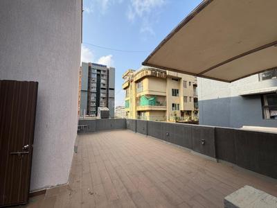 Balcony Image of 1800 Sq.ft 4 BHK Apartment / Flat for sale in Khar West Mumbai for Rs. 80000000