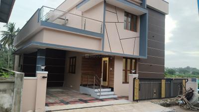 Main Entrance Image of 1800 Sq.ft 3 BHK Independent House for sale in Kavoor Mangalore for Rs. 12000000
