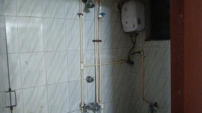 Bathroom Image of 398 Sq.ft 1 BHK Apartment / Flat for sale in Dhaval Sunrise Orlem Building 4, Malad West Mumbai for Rs. 8000000