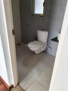 Bathroom Image of 1080 Sq.ft 2 BHK Apartment / Flat for rent in Adani The Meadows, Shantigram Ahmedabad for Rs. 22000