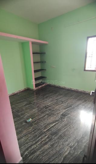 Vadugapalayam Pudur Bedroom 1