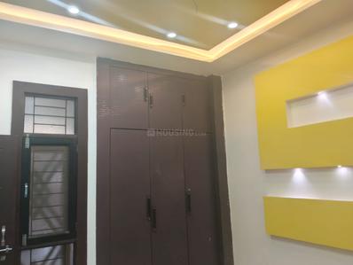 Bedroom Image of 1250 Sq.ft 2 BHK Independent House for rent in Garg Enclave Extension, Indira Nagar Lucknow for Rs. 15000