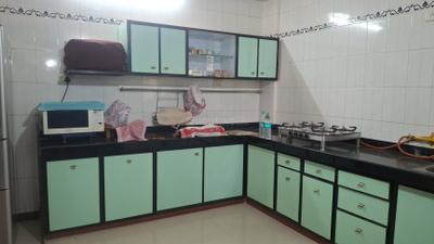 Kitchen Image of 1700 Sq.ft 4 BHK Apartment / Flat for sale in Sheladia Pushpavan Apartments, Bodakdev Ahmedabad for Rs. 24100000