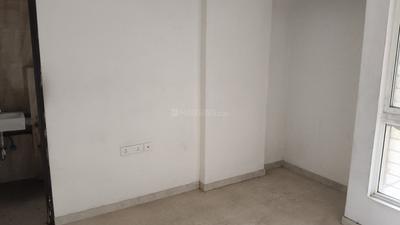 Bedroom Image of 685 Sq.ft 1 BHK Apartment / Flat for sale in Lodha Amara, Kolshet Thane for Rs. 6800000