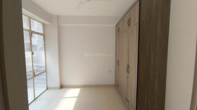 Bedroom Image of 950 Sq.ft 2 BHK Apartment / Flat for sale in Breez Global Heights, Sector 33 Sohna for Rs. 5550000