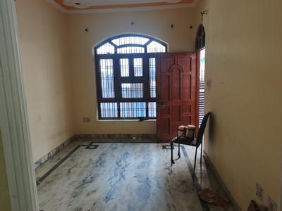 Bedroom Image of 1000 Sq.ft 3 BHK Independent House for sale in Kamta Lucknow for Rs. 7500000