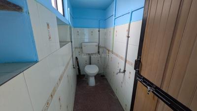 Bathroom Image of 700 Sq.ft 1 BHK Independent House for rent in Shahapur Belagavi for Rs. 7300
