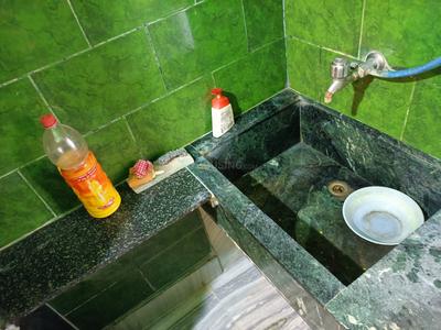 Kitchen Image of 700 Sq.ft 2 BHK Apartment / Flat for sale in Tollygunge Kolkata for Rs. 5600000