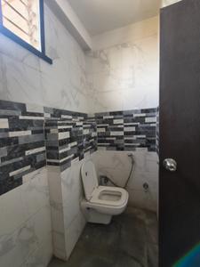 Bathroom Image of 1800 Sq.ft 3 BHK Apartment / Flat for rent in Mangla Bilaspur for Rs. 30000