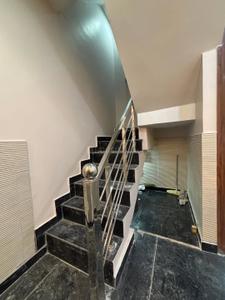 Image of 540 Sq.ft 3 BHK Independent House for sale in Dwarka Mor, New Delhi for Rs. 7500000