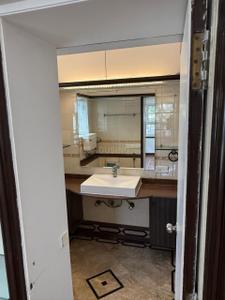 Image of 1051 Sq.ft 2 BHK Apartment / Flat for rent in Malabar Hill, Mumbai for Rs. 275000