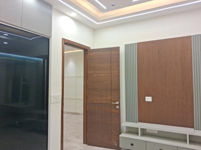 Bedroom Image of 1350 Sq.ft 3 BHK Builder Floor for sale in Paschim Vihar New Delhi for Rs. 27500000