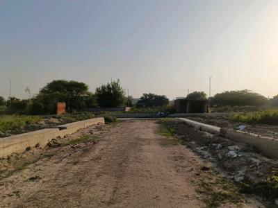 Image of 60 Sq.ft Residential Plot / Land for sale in Sector 30 Rohini, New Delhi for Rs. 19000000