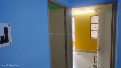 Hall Image of 800 Sq.ft 2 BHK Apartment / Flat for rent in South Dum Dum Kolkata for Rs. 11300