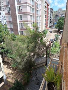 Balcony Image of 1000 Sq.ft 2 BHK Apartment / Flat for sale in Trimurti Orean, Baner Pune for Rs. 8500000