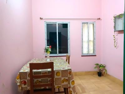 Bedroom Image of 600 Sq.ft 2 BHK Builder Floor for rent in Tollygunge Kolkata for Rs. 12000