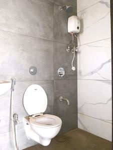 Bedroom Image of 650 Sq.ft 1 BHK Apartment / Flat for sale in Cosmos Empress Park, Kasarvadavali Thane for Rs. 7000000