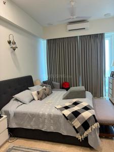 Bedroom Image of 1000 Sq.ft 2 BHK Apartment / Flat for sale in Raheja Atlantis, Worli Mumbai for Rs. 48500000