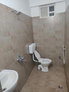Bathroom Image of 680 Sq.ft 1 BHK Apartment / Flat for rent in Bicholi Hapsi Indore for Rs. 12000
