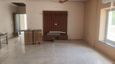 Living Room Image of 2500 Sq.ft 3 BHK Builder Floor for rent in Basaveshwara Nagar Bengaluru for Rs. 100000