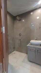 Bathroom Image of 1350 Sq.ft 3 BHK Apartment / Flat for sale in Sector 18 Gurgaon for Rs. 13500000