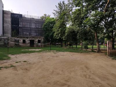 Image of 450 Sq.ft Residential Plot / Land for sale in Gulistanpur, Greater Noida for Rs. 57500000
