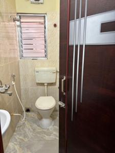 Image of 790 Sq.ft 2 BHK Apartment / Flat for rent in Kolkata Airport Quarters, Kolkata for Rs. 25000