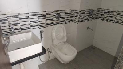 Image of 1123 Sq.ft 2 BHK Apartment / Flat for rent in Kohinoor Sapphire III, Tathawade, Pune for Rs. 27000