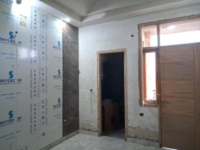 Bedroom Image of 950 Sq.ft 2 BHK Apartment / Flat for sale in Skyline Dev Infra, Sector 49 Noida for Rs. 4350000