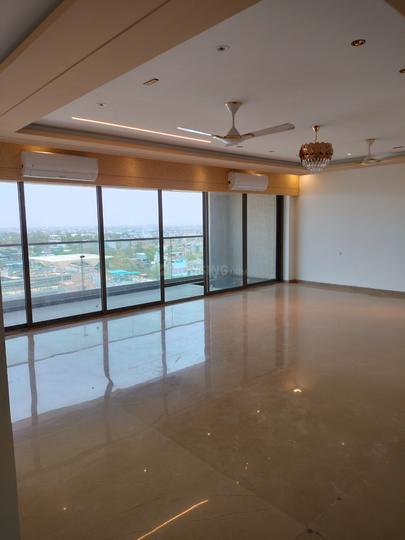 Skye Luxuria 20 Main Image 1