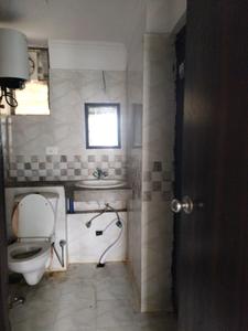 Common Bathroom Image of 1446 Sq.ft 3 BHK Apartment / Flat for rent in Amrapali Pan Oasis, Sector 70 Noida for Rs. 44500