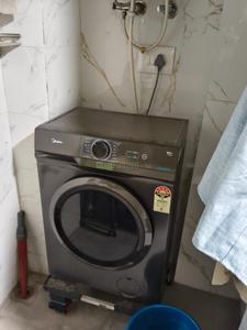Bathroom Image of 900 Sq.ft 2 BHK Apartment / Flat for sale in Bodakdev Ahmedabad for Rs. 6700000