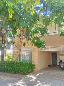 Isha Mia Villas Building View 1