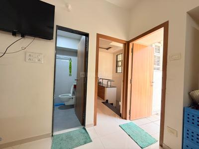 Hall Image of 1700 Sq.ft 2 BHK Apartment / Flat for sale in Veer Sawarkar Nagar Nashik for Rs. 17500000