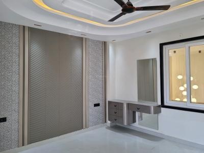 Bedroom Image of 2500 Sq.ft 5 BHK Independent House for sale in Dwarka Mor New Delhi for Rs. 25000000