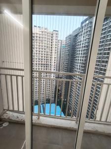 Balcony Image of 700 Sq.ft 2 BHK Apartment / Flat for rent in Puraniks Stella Grand Central, Thane West Thane for Rs. 38000