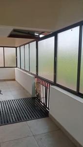 Balcony Image of 1600 Sq.ft 2 BHK Builder Floor for rent in Pumpwell Mangalore for Rs. 20000