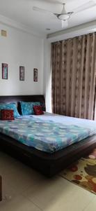 Bedroom Image of 2650 Sq.ft 3 BHK Apartment / Flat for rent in Thaltej Ahmedabad for Rs. 75000