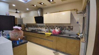 Kitchen Image of 1850 Sq.ft 3 BHK Apartment / Flat for sale in Adani The Meadows, Shantigram Ahmedabad for Rs. 15000000