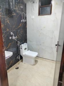 Bathroom Image of 1400 Sq.ft 3 BHK Builder Floor for sale in SAP Homes, Sector 73 Noida for Rs. 5400000