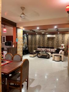 Hall Image of 1750 Sq.ft 3 BHK Apartment / Flat for rent in Parsvnath Planet, Gomti Nagar Lucknow for Rs. 45000