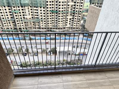 Balcony Image of 1250 Sq.ft 3 BHK Apartment / Flat for rent in Godrej Boulevard, Manjari Budruk Pune for Rs. 32000