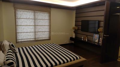 Bedroom Image of 8800 Sq.ft 4.5 BHK Builder Floor for rent in Satellite Ahmedabad for Rs. 600001
